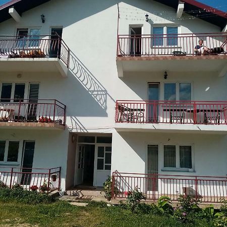 Apartman Pivsko Jezero Hotel Plužine Kültér fotó